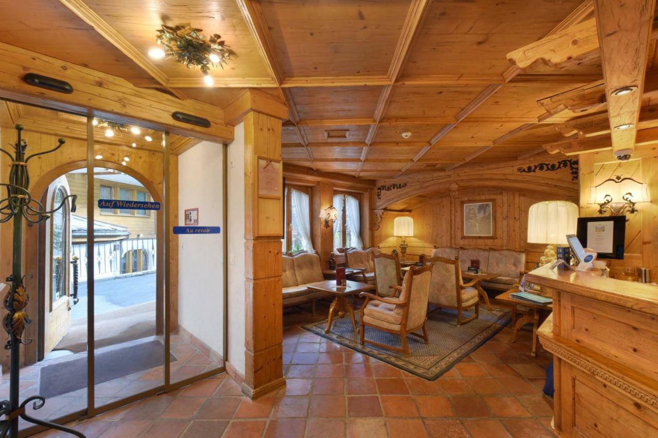 Hotel Alpenroyal Zermatt Exteriör bild